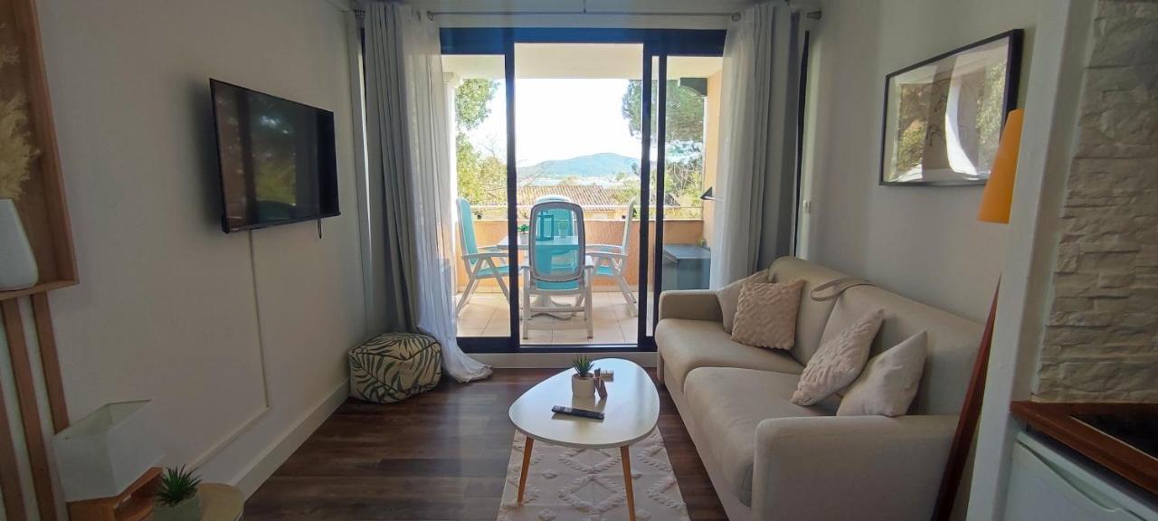 Chez Adriana Studio Vue Mer Avec Piscine 그리모 외부 사진